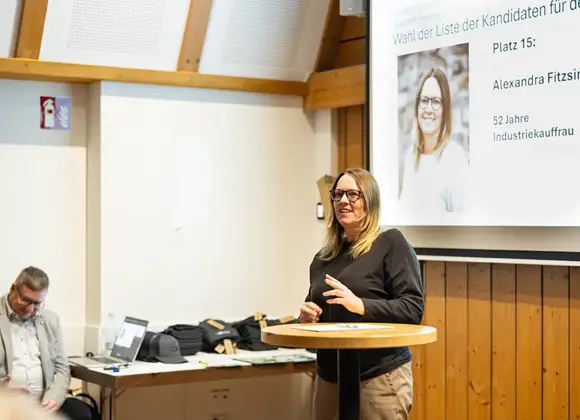 Mitgliederversammlung1125